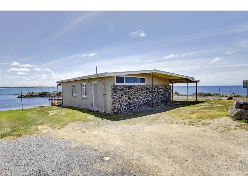 27 Cape Burr Road, Port Neill SA 5604