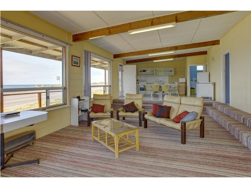 27 Cape Burr Road, Port Neill SA 5604