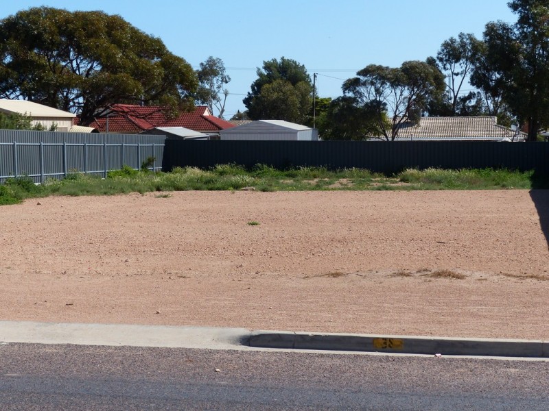 38 Collins Street, Ceduna SA 5690