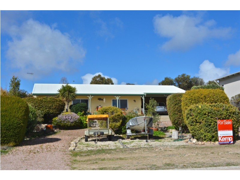 7 Brigette Ave, Coffin Bay SA 5607