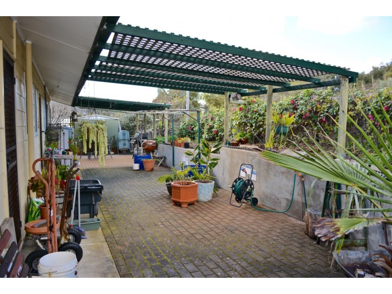 7 Brigette Ave, Coffin Bay SA 5607
