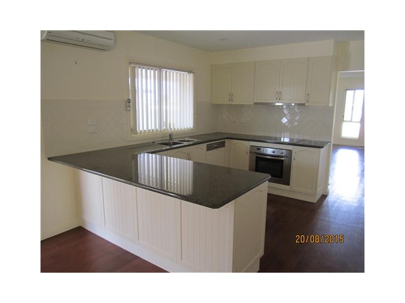 7 Ingrid Close, North Shields SA 5607