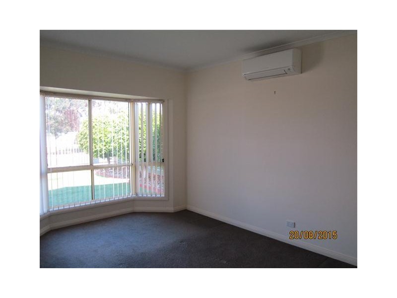 7 Ingrid Close, North Shields SA 5607
