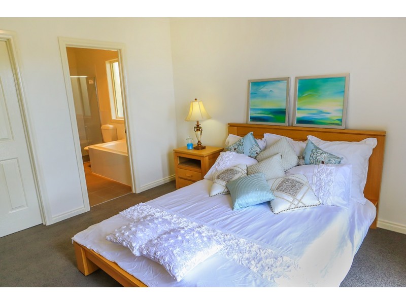 Unit 1 Parkview Residences, Port Lincoln SA 5606