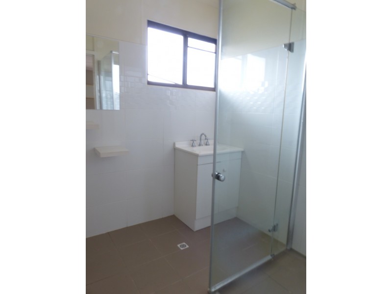 Unit 2/3 Lambeff Street, Ceduna SA 5690