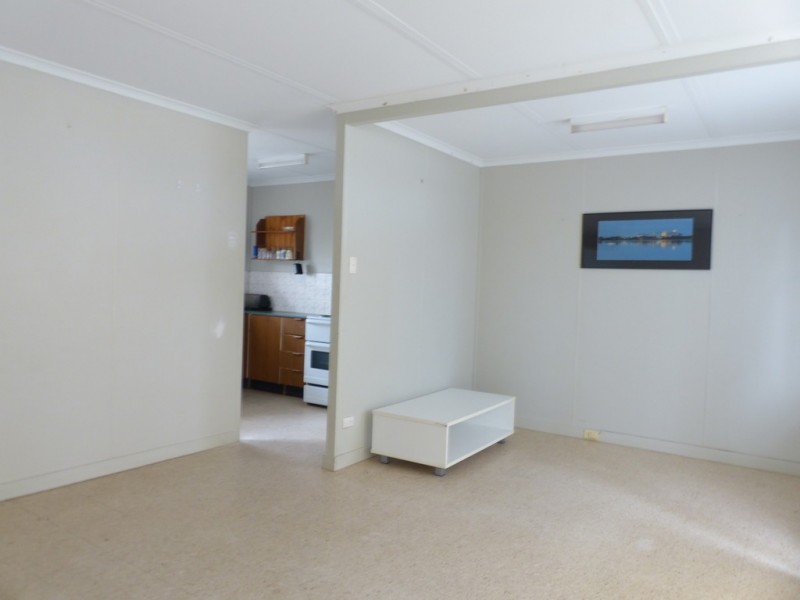 Unit 2/3 Lambeff Street, Ceduna SA 5690
