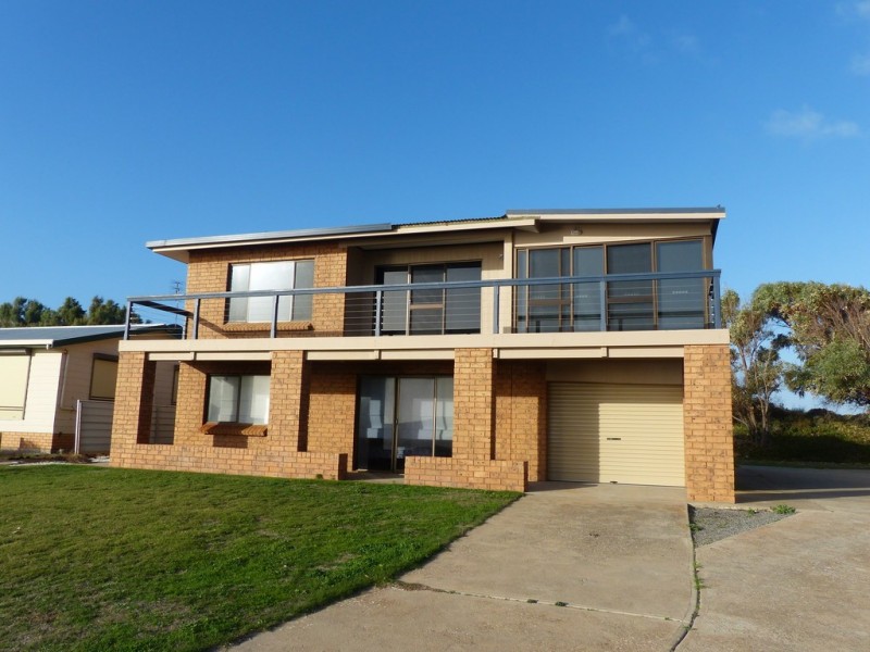 8 Esplanade, Elliston SA 5670