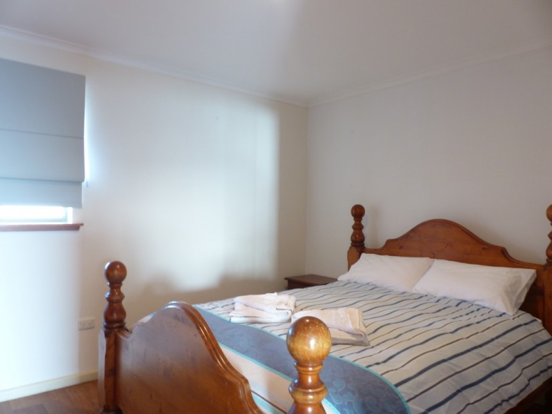 8 Esplanade, Elliston SA 5670