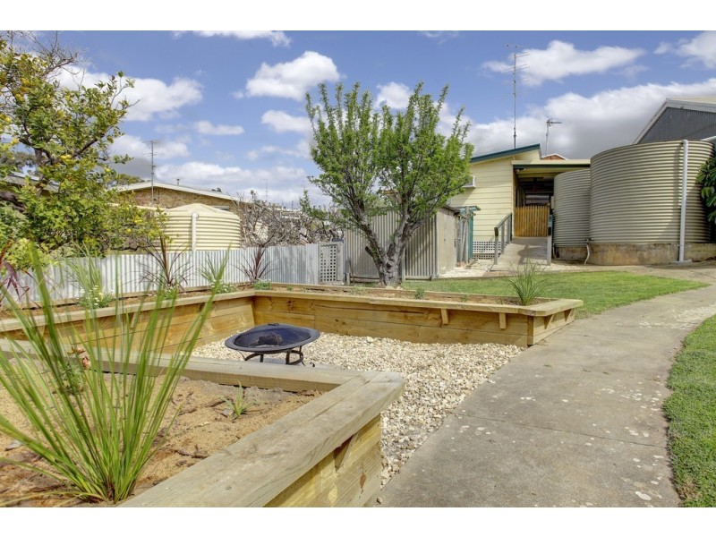 1 Gascony Crescent, Port Lincoln SA 5606