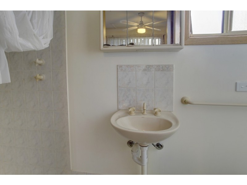 1 Gascony Crescent, Port Lincoln SA 5606
