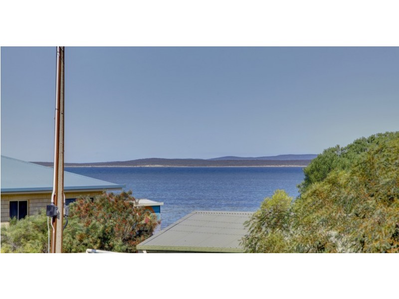 10 Tulka Esplanade, Tulka SA 5607