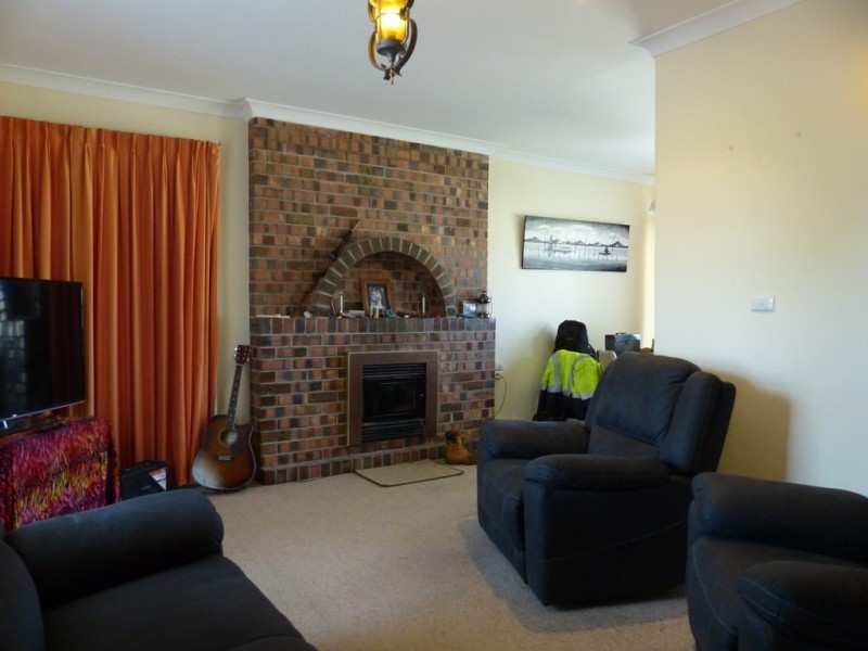 27 Eyre Highway, Ceduna SA 5690