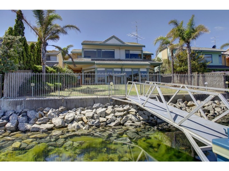 22 Parnkalla Avenue, Port Lincoln SA 5606