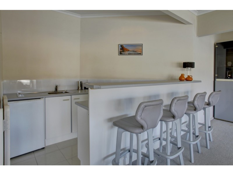 22 Parnkalla Avenue, Port Lincoln SA 5606