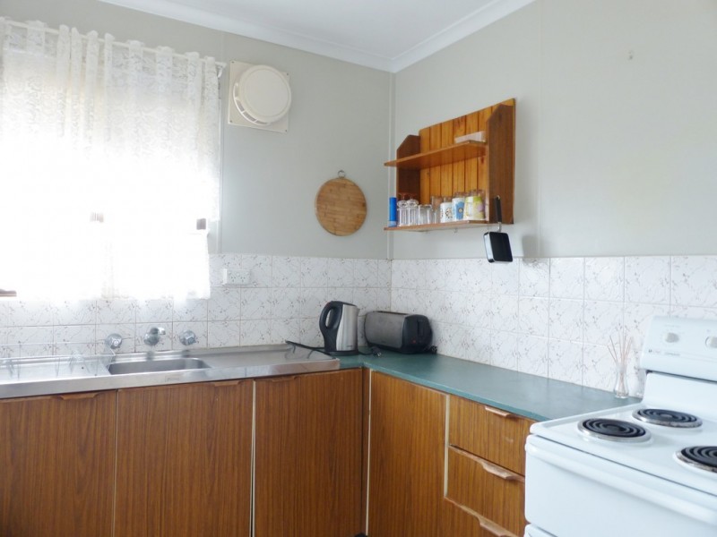 1 and 2, 3 Lambeff Street, Ceduna SA 5690