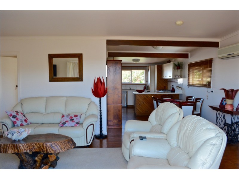 277 Esplanade, Coffin Bay SA 5607