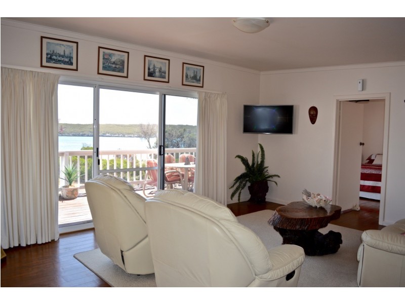 277 Esplanade, Coffin Bay SA 5607