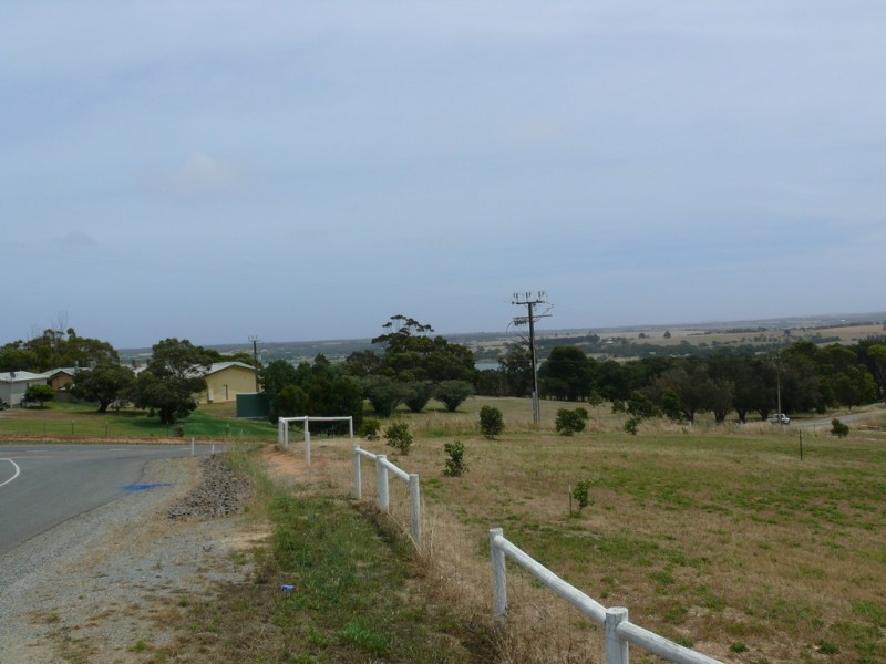 1-13 Cockatoo Road, Boston SA 5607