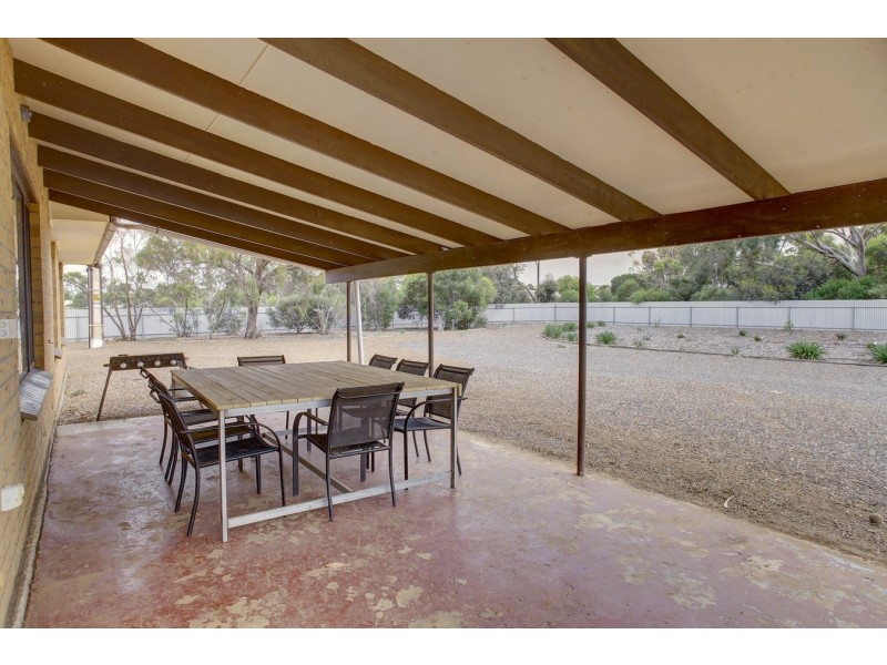 38-40 Hirschausen Road, Poonindie SA 5607