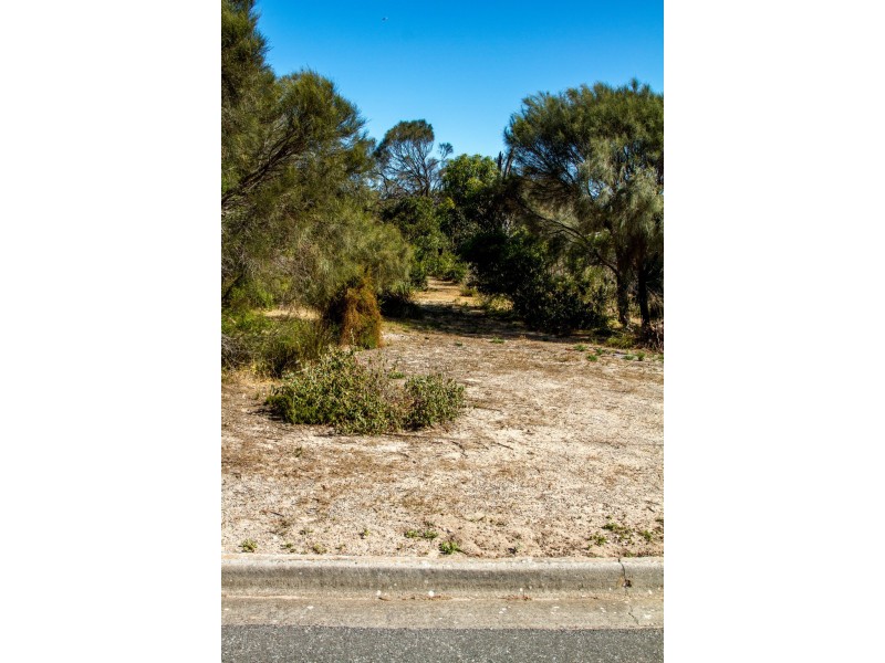 69 Greenly Ave, Coffin Bay SA 5607