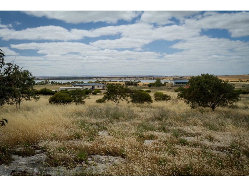 Lot 8 Kewell Road, Wangary SA 5607