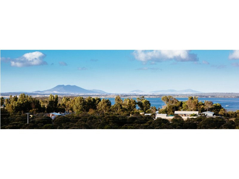 14 Sarah Court, Coffin Bay SA 5607