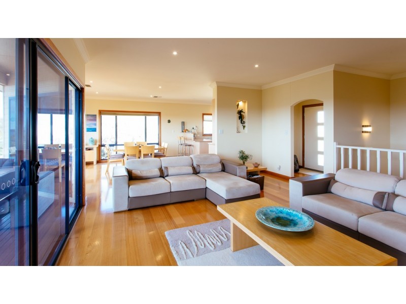 14 Sarah Court, Coffin Bay SA 5607