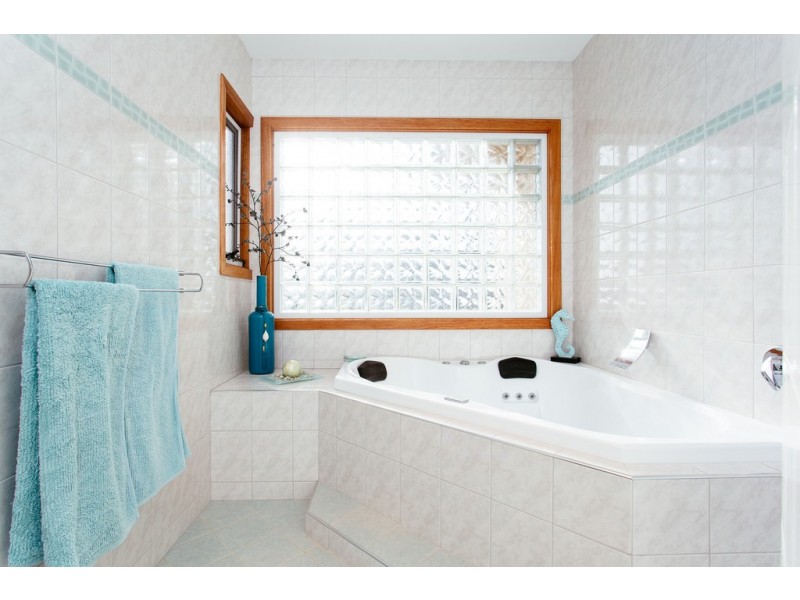 14 Sarah Court, Coffin Bay SA 5607