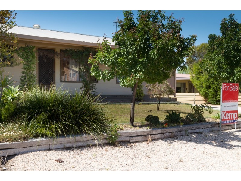 39 Greenly Ave, Coffin Bay SA 5607