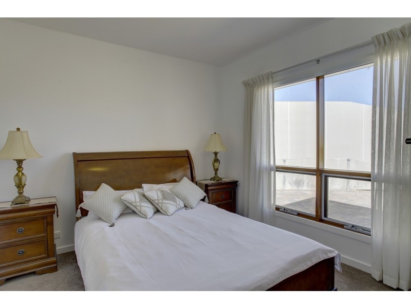 11/11 South Point Drive, Port Lincoln SA 5606