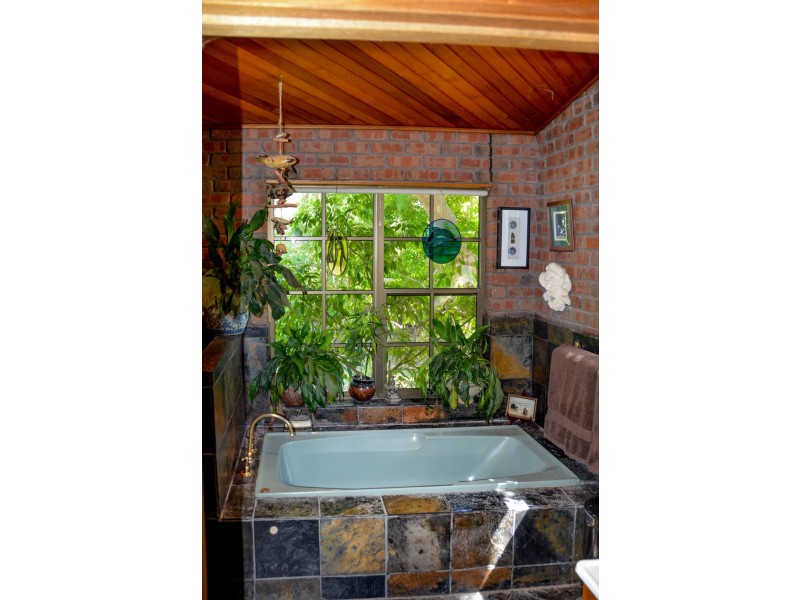 12 Jubilee Drive, Coffin Bay SA 5607