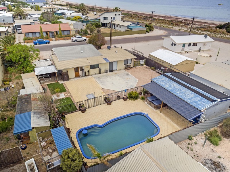 1 Lovelock Street, Smoky Bay SA 5680