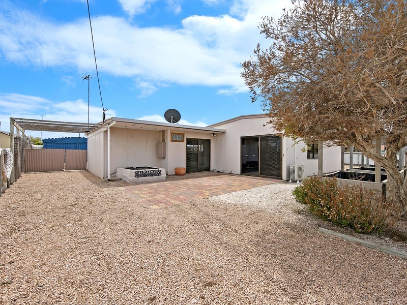 1 Lovelock Street, Smoky Bay SA 5680