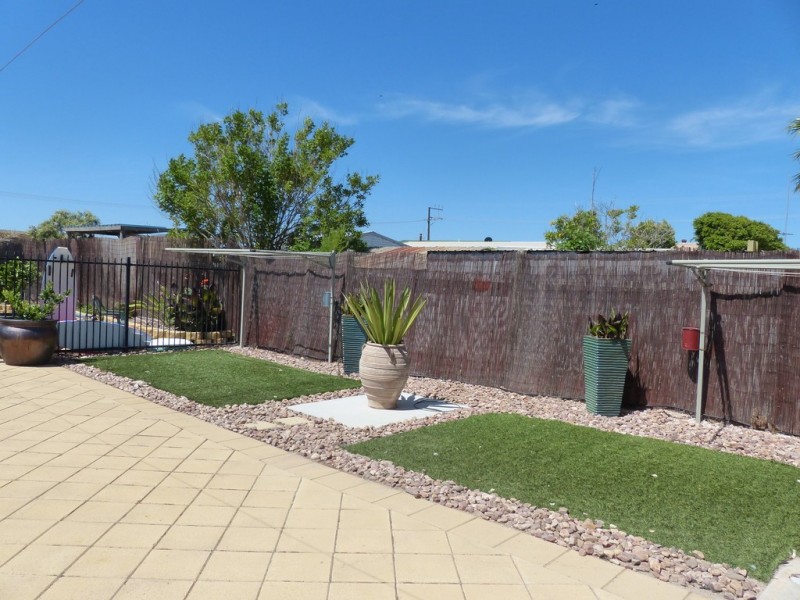 1 Lovelock Street, Smoky Bay SA 5680
