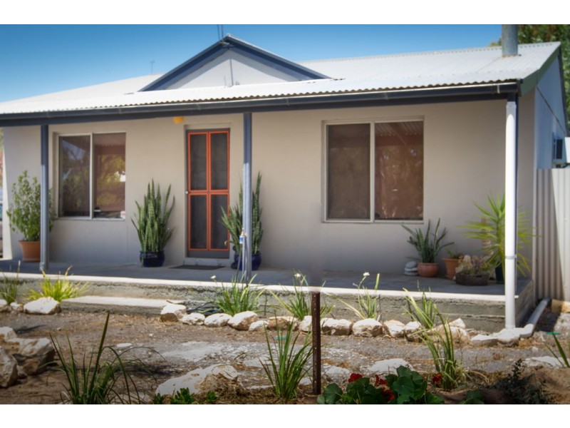 5 Flinders Ave, Coffin Bay SA 5607
