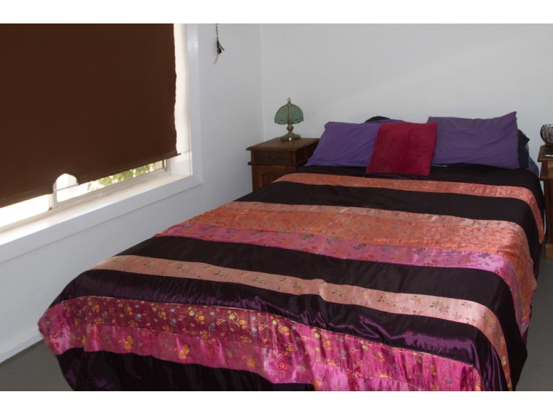 5 Flinders Ave, Coffin Bay SA 5607