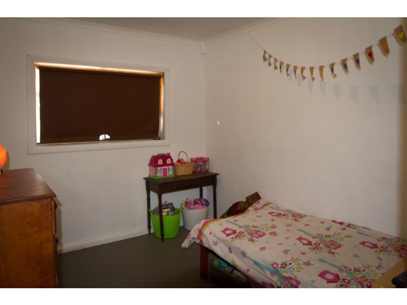 5 Flinders Ave, Coffin Bay SA 5607