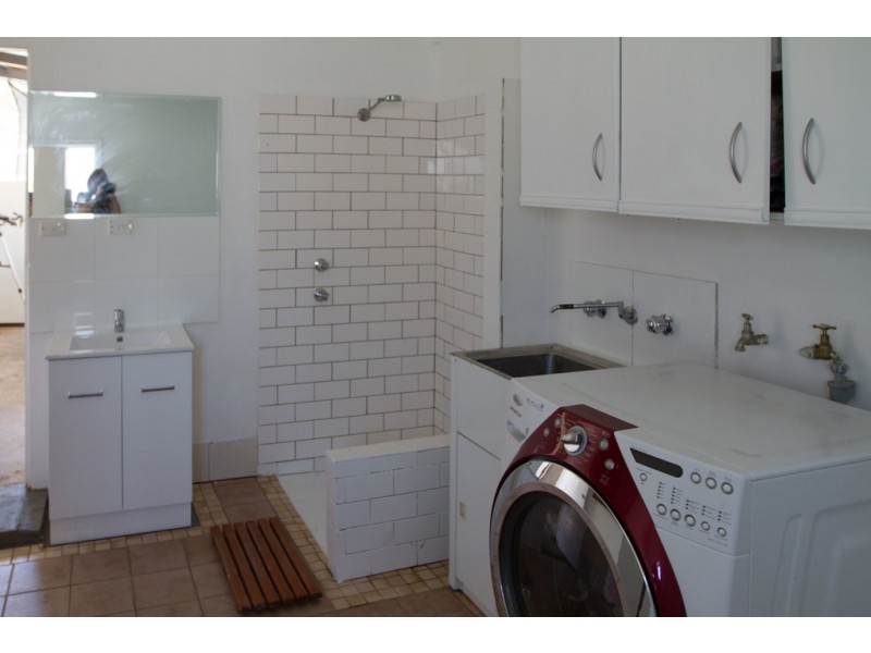 5 Flinders Ave, Coffin Bay SA 5607