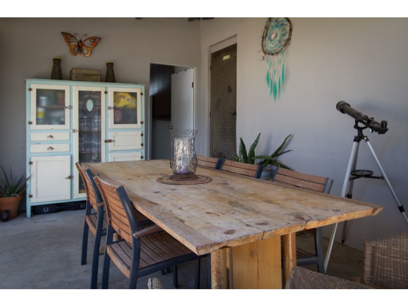 5 Flinders Ave, Coffin Bay SA 5607