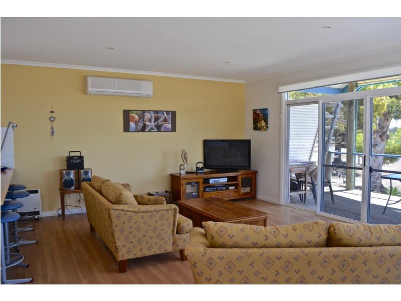 59a Esplanade, Coffin Bay SA 5607