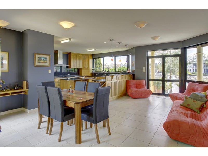 28 Lake View Avenue, Port Lincoln SA 5606