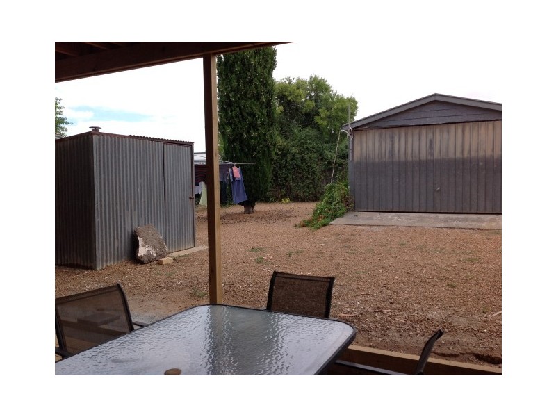 16 Flinders Ave, Coffin Bay SA 5607