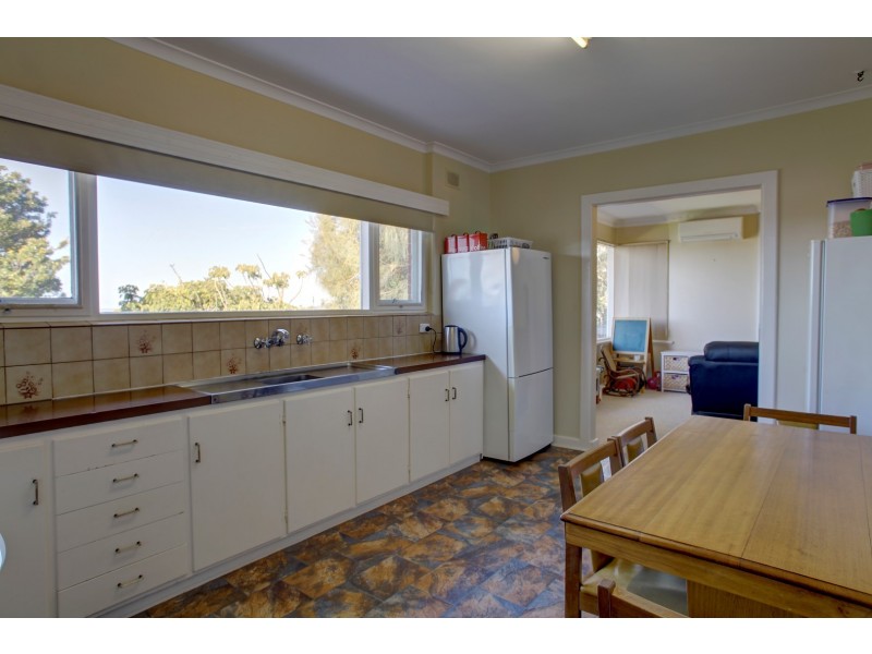 10 Eric Avenue, Port Lincoln SA 5606