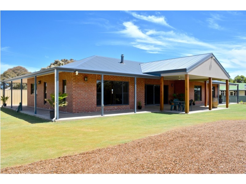 16 Penny Lane, Coffin Bay SA 5607