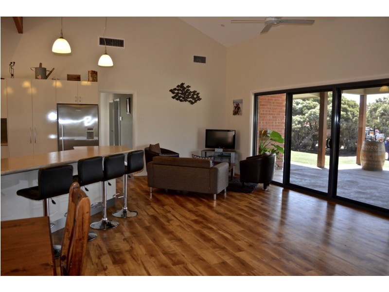 16 Penny Lane, Coffin Bay SA 5607