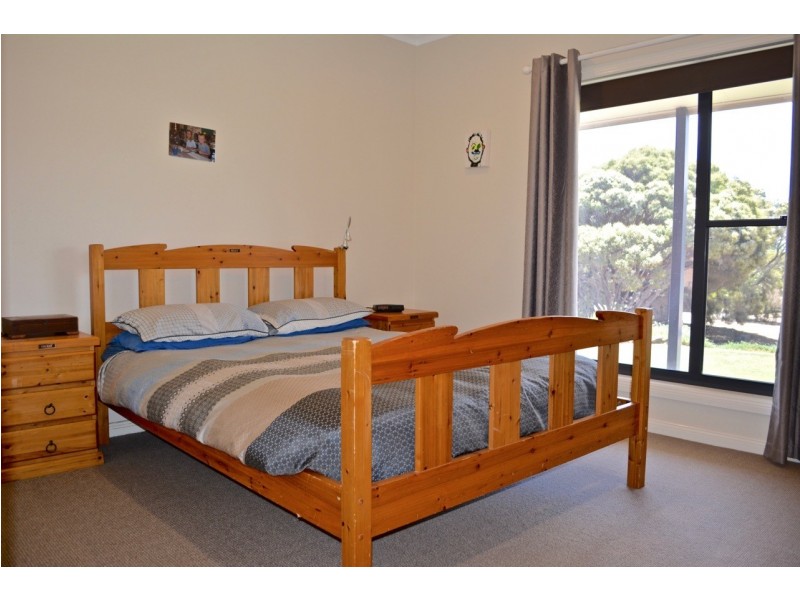 16 Penny Lane, Coffin Bay SA 5607