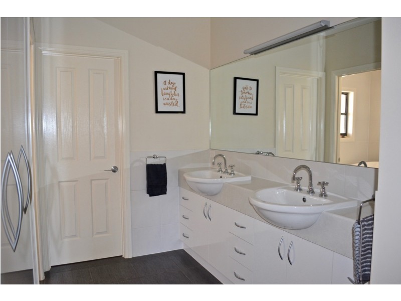 16 Penny Lane, Coffin Bay SA 5607