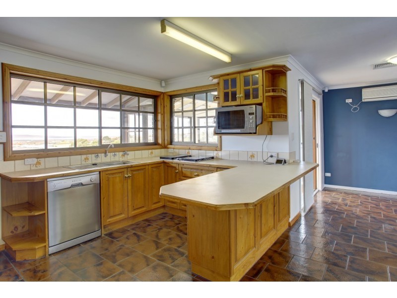 3 Morialta Crescent, Port Lincoln SA 5606
