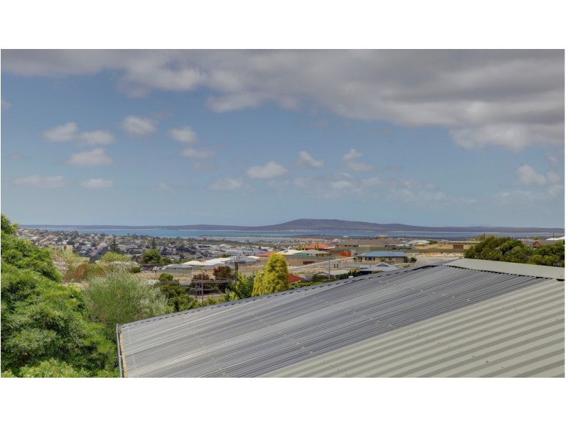 3 Morialta Crescent, Port Lincoln SA 5606