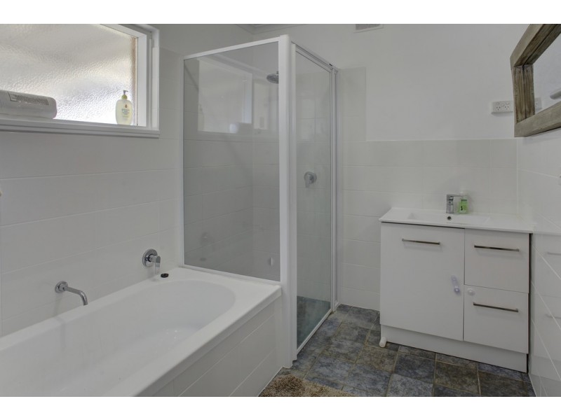 24 Alexander Crescent, Port Lincoln SA 5606